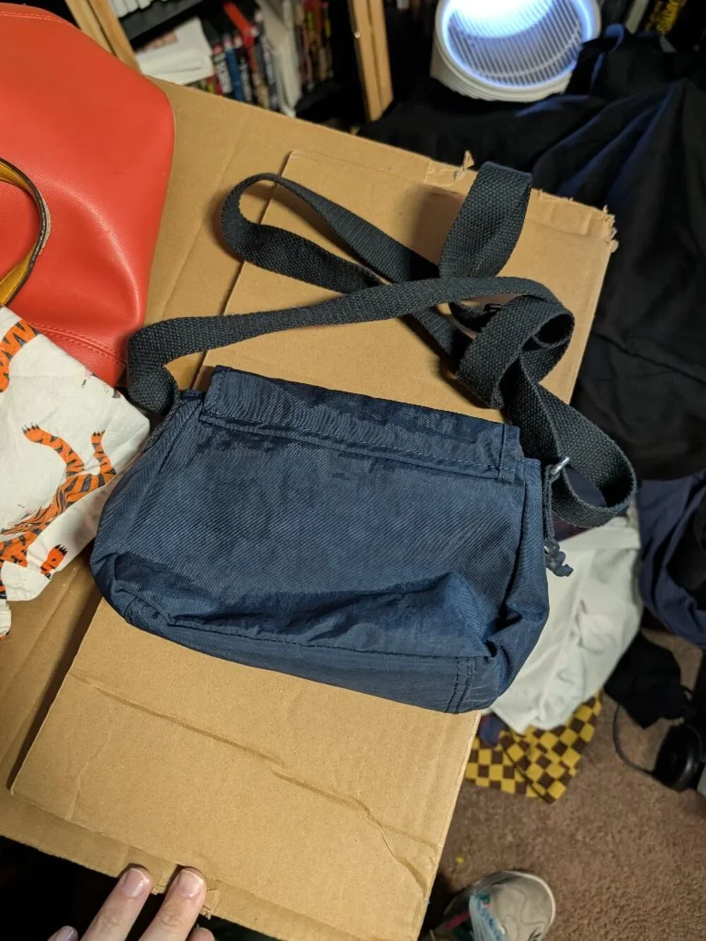 Kipling compact crossbody
